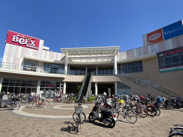 足立花畑中央店