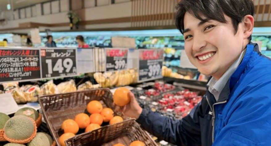 青果部門のお仕事風景